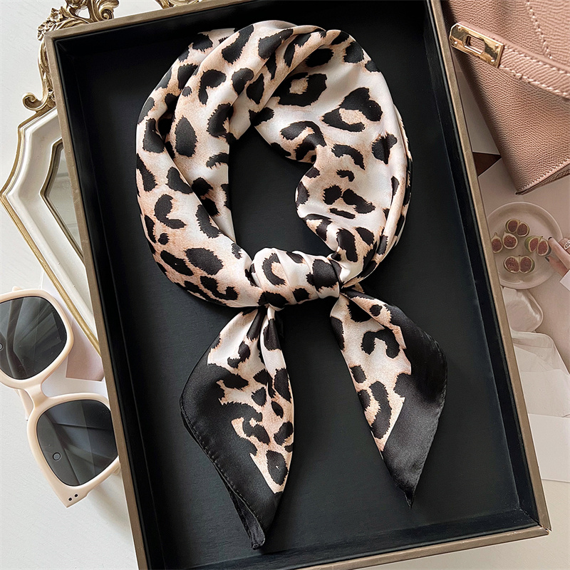 Scarf Silk Square - 70Cm Vierkante Luxe Luipaard Print Zijden