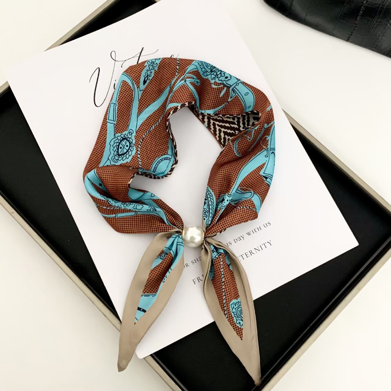 Koreaanse stijl elegante parel - Face Scarf Mask recensie en prijs